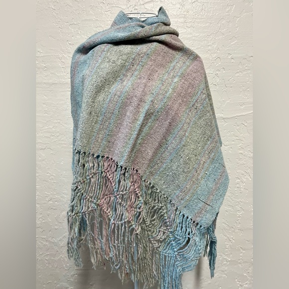 Vintage Macrame Woven Blue Pink Gray Striped Fringe Shawl Scarf Wrap 33 x 72 - Picture 1 of 4